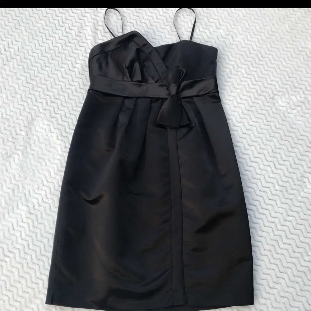 ✔️NWOT BLACK SATIN FORMAL DRESS